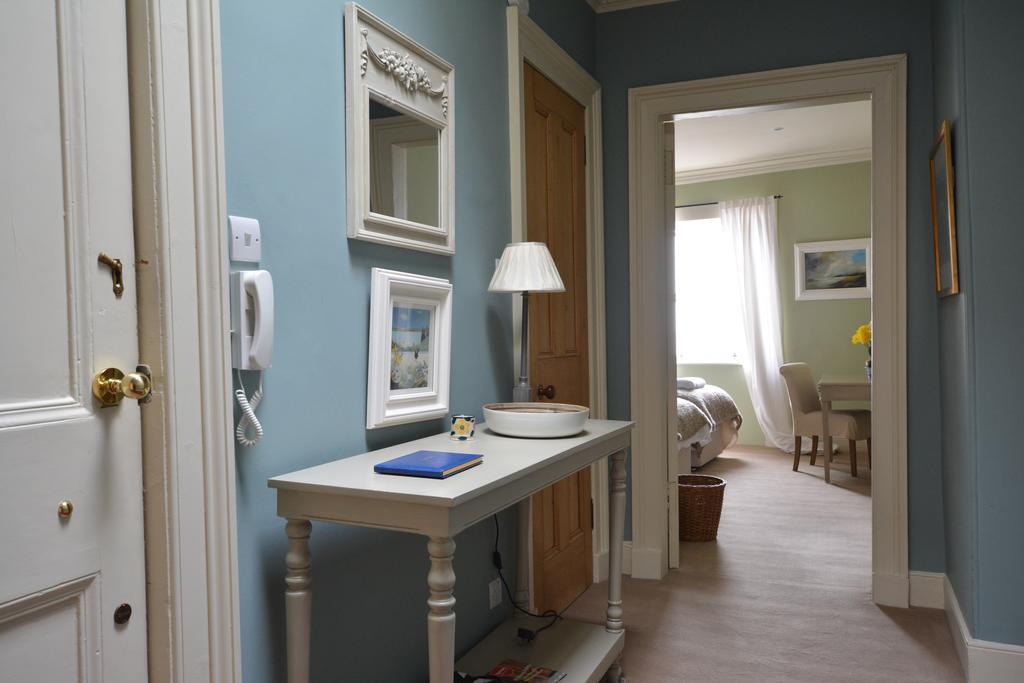Royal Mile Elegance - Space & Luxury Apartment Edinburgh Bagian luar foto